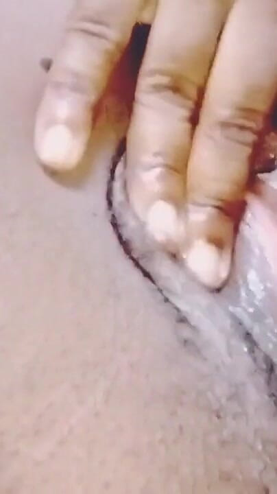 Lesbian Caught Fingering Herself (Honeey pot)