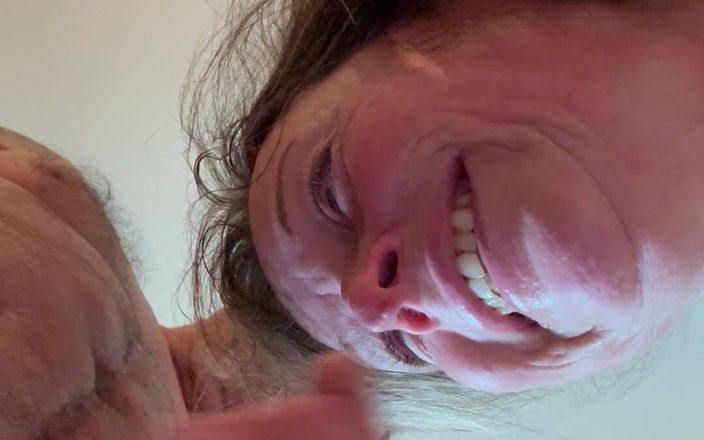 Bonewizzard69: Bonemaiden houdt van een diepe keelneukpartij en spermalading
