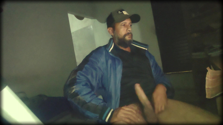 Solobator: September-Masturbation – Regnerische Nacht
