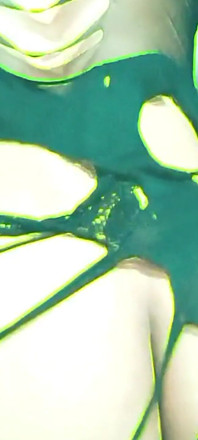 Cul et masturbation jusqu’à ce que le lait soit tiré