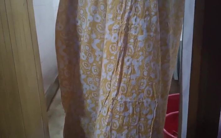 bengalihousewife: Indische hausfrau nackt und nacktes bad