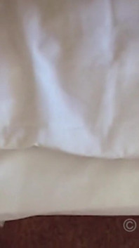 Asia blowjob to go at the hotel