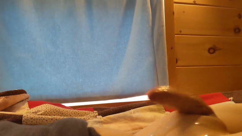 uncutcollegeguy: Dopo 2 mesi di non venire, sono venuto solo saltando l'aria! (senza...