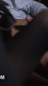 Trio anal com Klarisa Leone