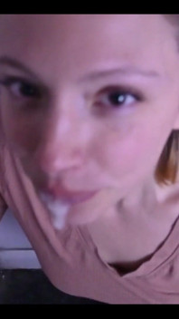 Miss Dizzum sucking