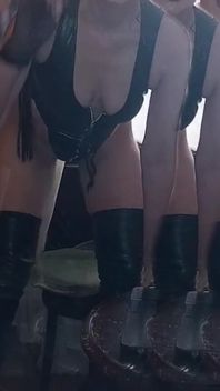 Dominatrixredsonyja