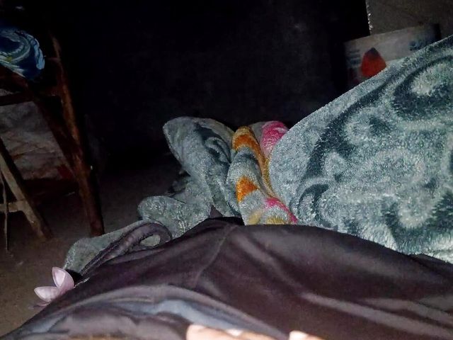 Indian Stepsister Giving Blowjob and Handjob Hindi Audio (Suhana)