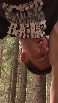วิดีโอพิเศษ Bareback: พวกผู้ชายเงี่ยนควยแข็งรักเย็ดกันในป่า