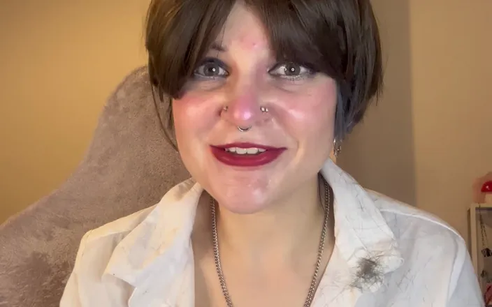 Bigtiddygoth: The Haircutting Disaster: From Luscious Locks to Uneven Bob