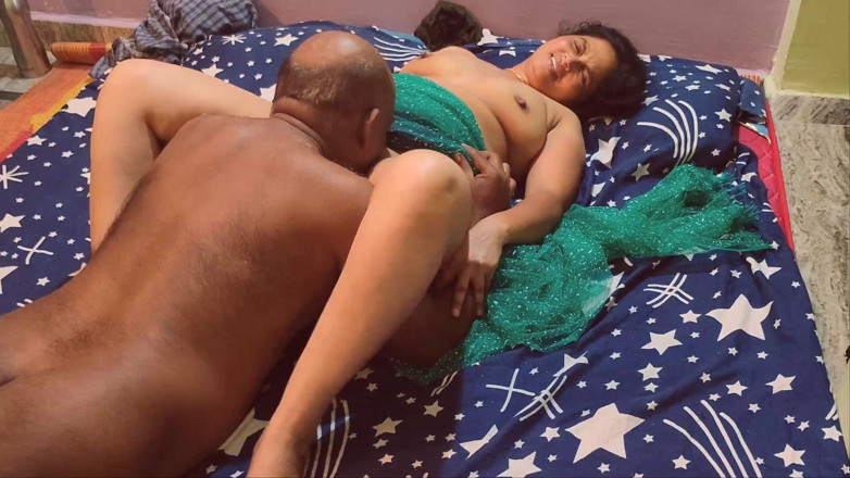 Sexy sindu: Mallu Esposa em Saree Romance &amp;sexo