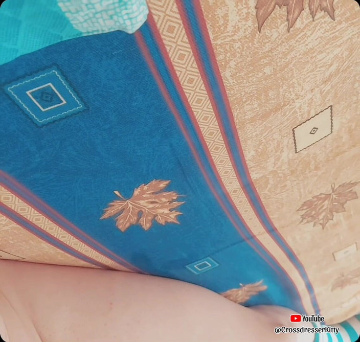 Kitty_Cross: Videoanruf mit meinem fan aus den sozialen medien Spaß striptease...