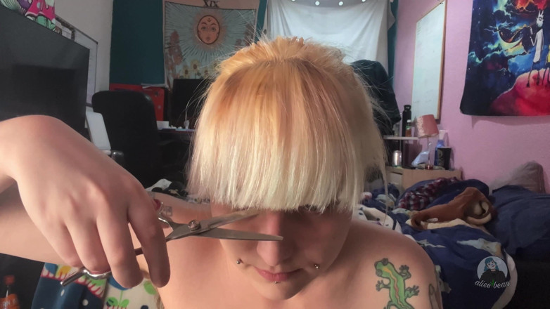 Alice Bean: Amalan rambut