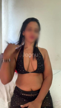 Armpit Licking, Anal Plug and a Huge Squirt for U