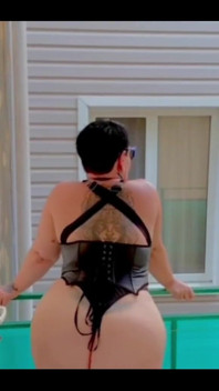 Stretching in Leather Body
