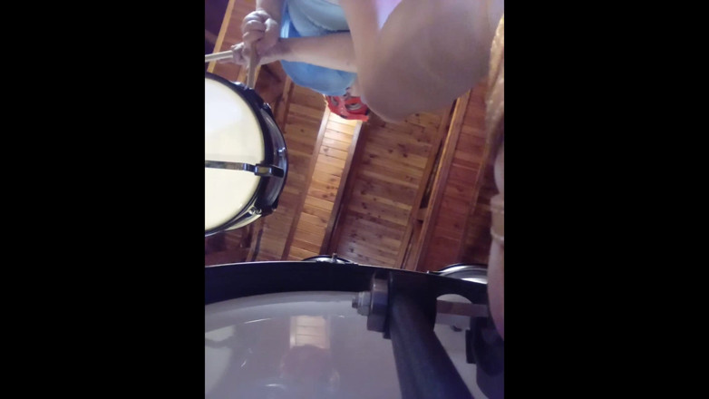 PoliticalDial46: Practice Pedal Pumping Drums Set