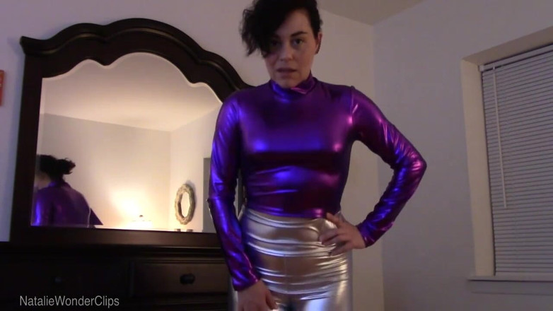 Natalie Wonder: Fembot yang salah