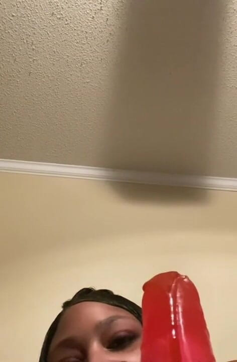 Misskelly80: Honey covered titties