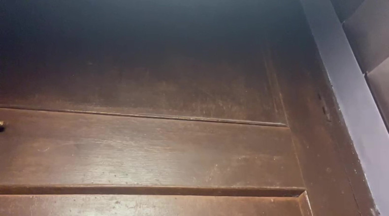 sexy_sunitaShowtime: Горячая индийская подруга играет с сиськами и киской трахает пальцами