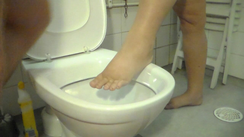 Sex hub couple: John pinkelt auf jens foot