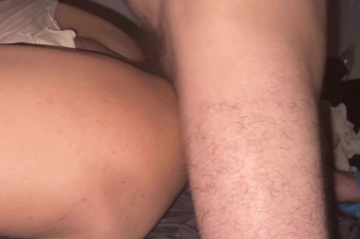 deepthroatec: Me Dejo El Culito Lleno De Leche
