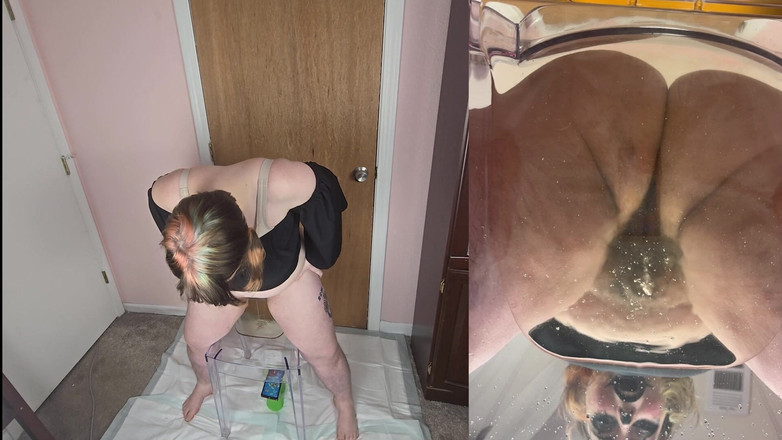 Mushroombitchx: Kroniky Clear Chair: Clown Edition