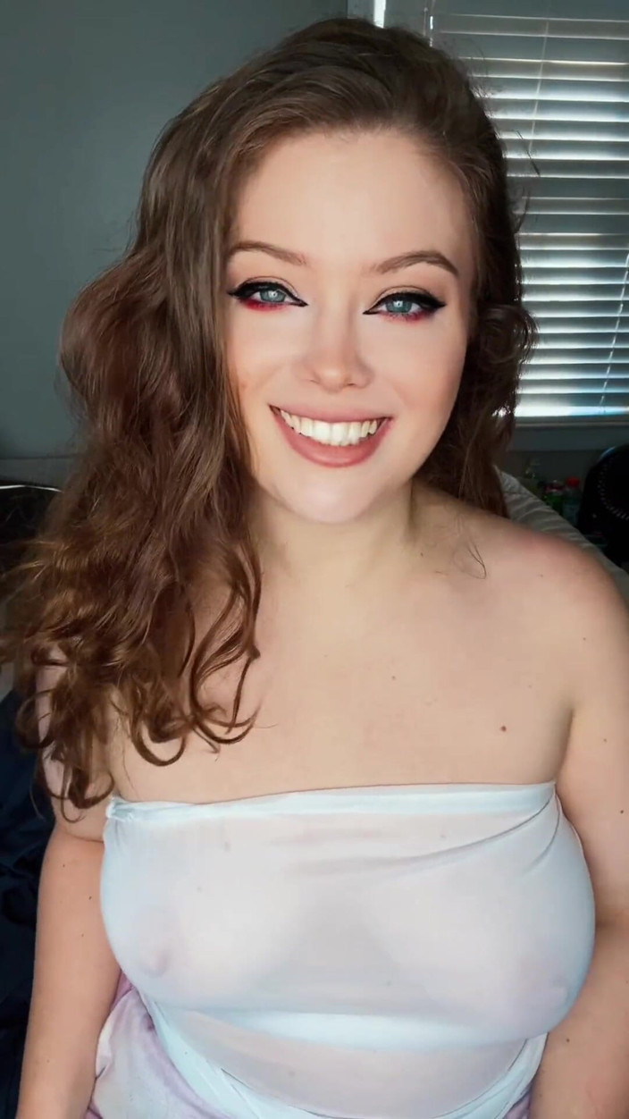 Youdreamgirl123: Твоє нове життя як моя безкоштовна сіссі