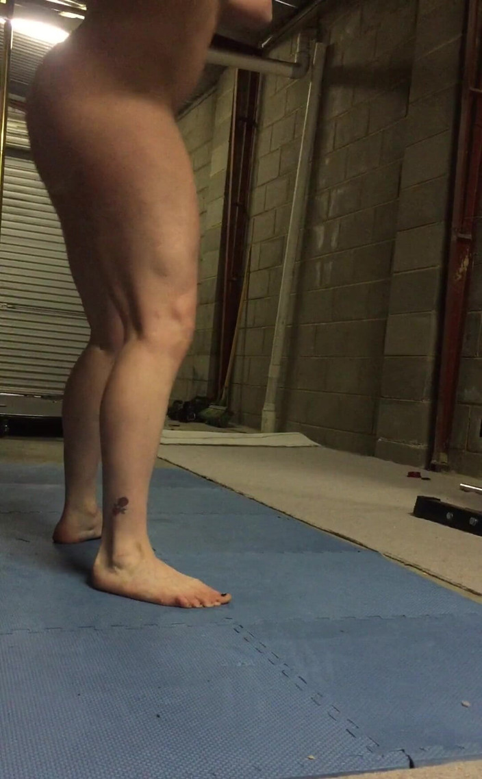 Michellexm: नग्न कसरत - भाग 16