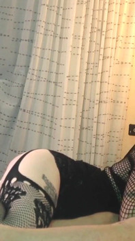 Gotik travesti Jade Madison yarak emiyor - derleme 7