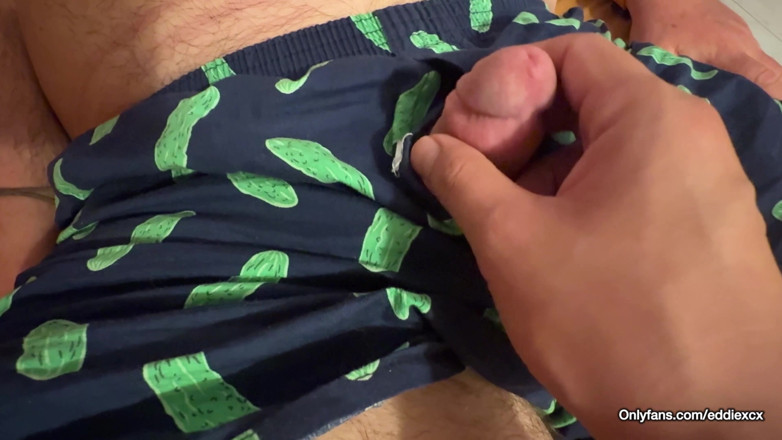 eddiexcxc: Juego Con La Polla De Papi