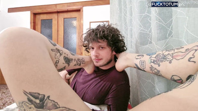 Fucktotum: Mild tungdyrkan - Min fitta slickade långsamt & sensuellt (kvinnlig POV)