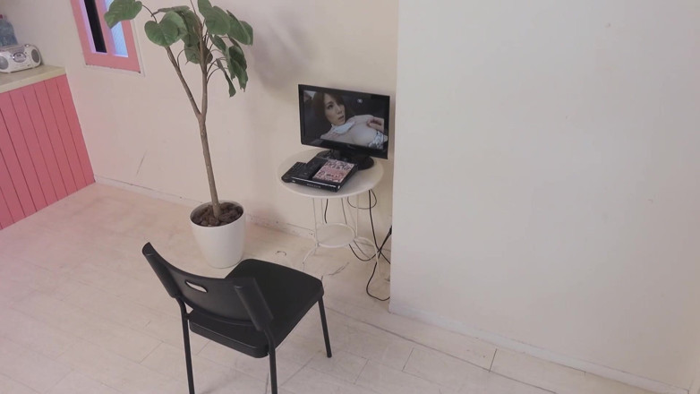 Caribbeancom: O tipă japoneză cu țâțe mari este futută la audiție