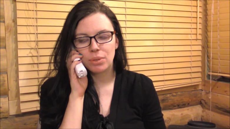 Lovely Lilith: Mis tetas van a explotar en el trabajo