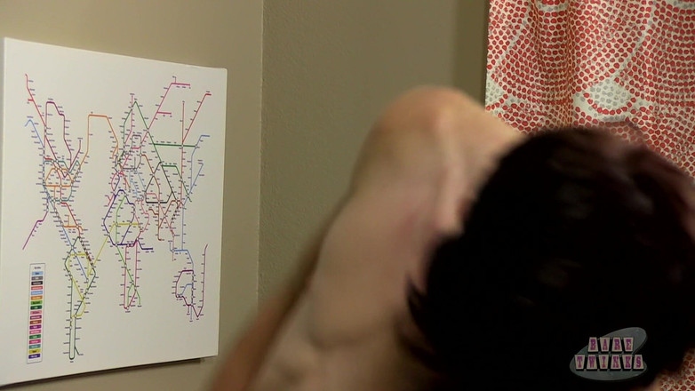 Bare Twinks: Kluci bez sedla po vysoké škole!