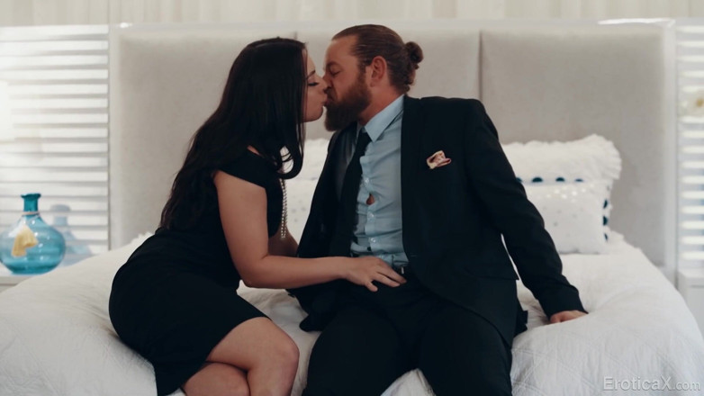 Erotica X: EroticaX - podvádějící manželka Whitney Wright nemá čas na konverzaci