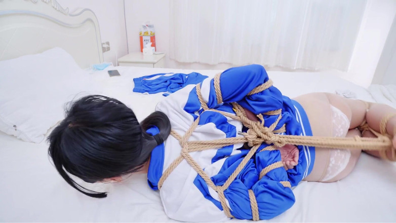 Bondage House: 女学生的噩梦