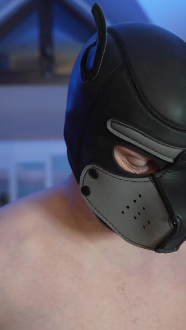 Cocksucker Cuckold in Chastity Pleasing Mistress (Russian QOS) Cocksucker Cuckold in Chastity Pleasing Mistress (Russian QOS)