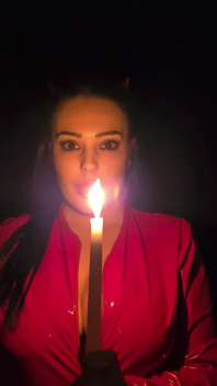 I Drop Hot Candle Wax on My Tits This Halloween on My Club