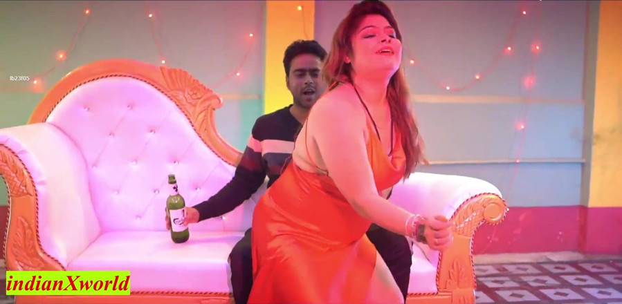 Indian Xshot: Sex na jednu noc s šéfem kanceláře! Krásná dívka žhavý sex
