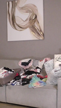 Incredibly Beautiful and Hot All Natural Big Tits Big Ass Blonde College Girl Comes for a Fashion Try on Turns a Porn Casting
