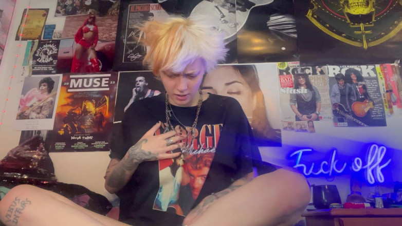 Glitterqueen1999: Stiefvater besitzt stieftochter