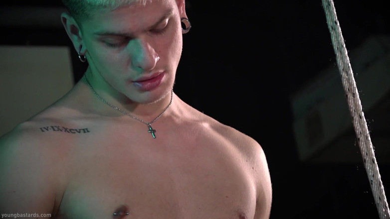 Kinky Twink: Kinky Twink Hole Breeders