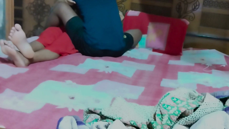 Deshi women: Indian Bigg Ass Desi Wife Fucked by Her New Boyfriend