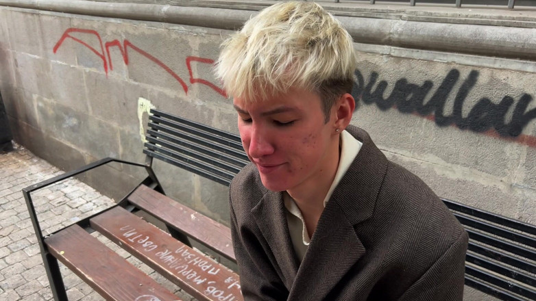 Sandro Jenner: A Stranger Offered Me Money and Fucked Me in the...