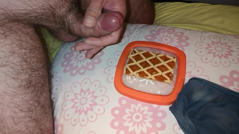 Cicci77: Éjacule sur la tarte pour manger pour le petit-déjeuner