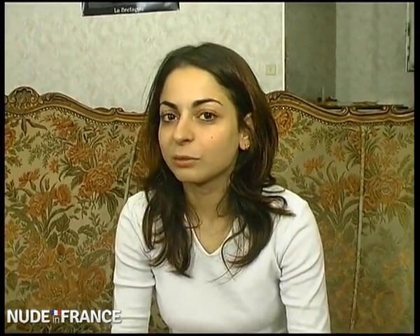 Nude in France: Lydia tidak punya waktu untuk mendapatkan jersey-nya sebelum casting lol-...