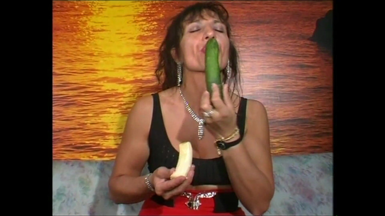 The Power of Love: Sát penis velký