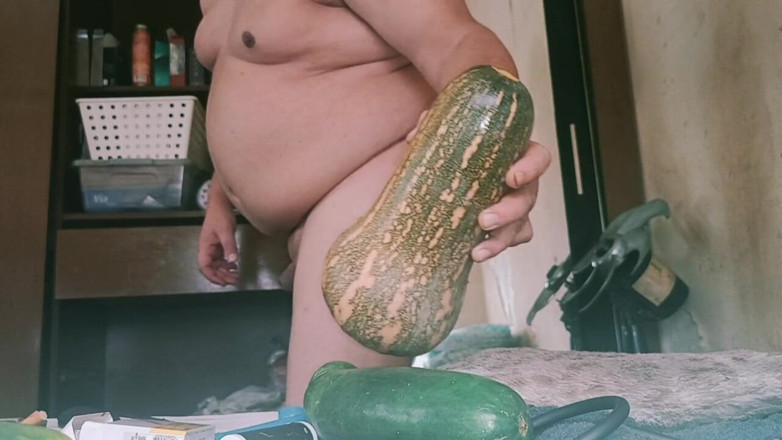 Lovvetoyy: Dýně a okurka