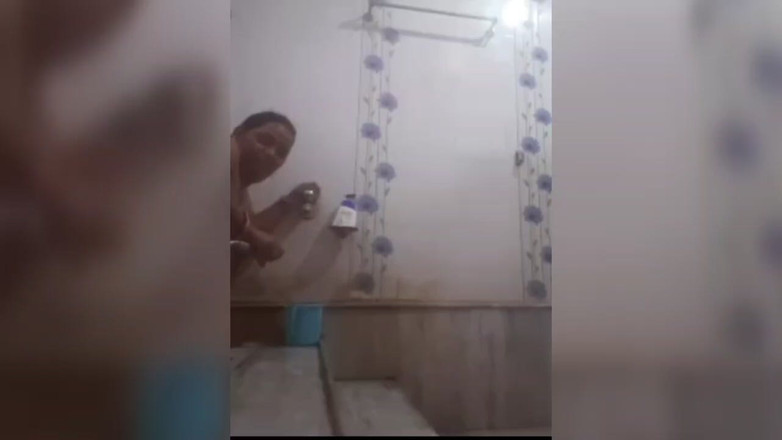 Sonamone07: La tatie Shobha, l’amie de ma belle-mère