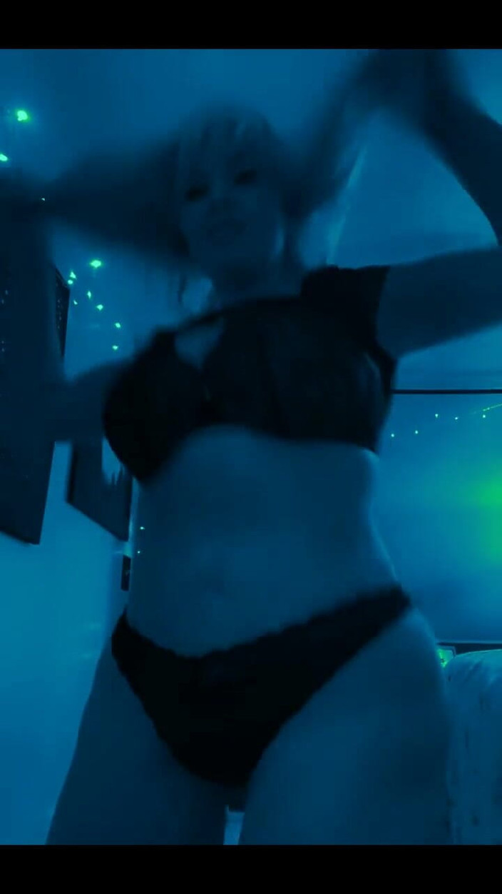 PaintedRose: Líbí se ti to tati?