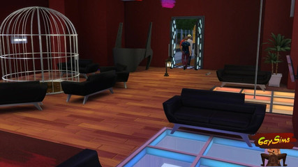 Dirty gay Sims: Först en styvson, men nu en sissy girl